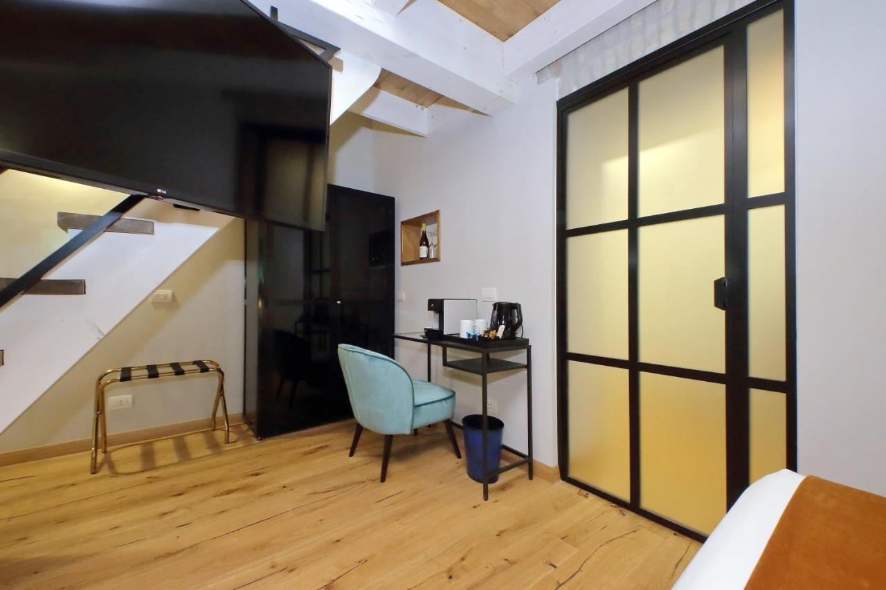 Charming Suites Navona Рим Екстер'єр фото